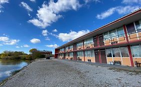 Innkeeper Motel Hamel